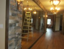 bronze anodized 500 series framing
1/2" clear tempered glass with butt joints interior office